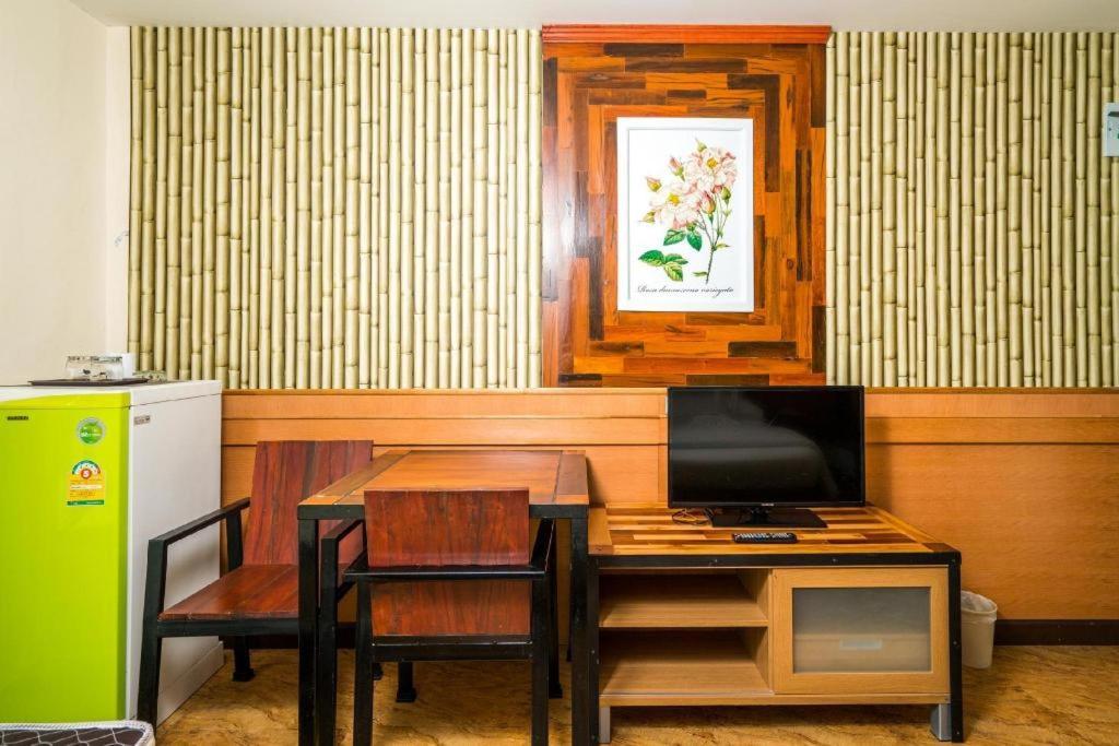 Ban Phan Sadet Nok Prew Lom Chom Nam Resort מראה חיצוני תמונה